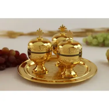 Set Pour Huiles Saintes 3 Ampoules Cat/Chr/Inf D 22 Cm Doré