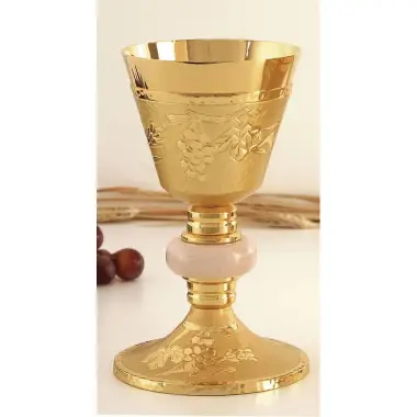 Chalice H 10 cm diam Ouv. 9.5 Cm Golden