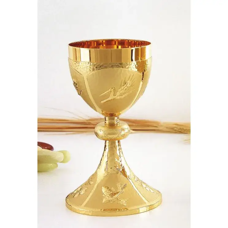 Chalice H 19 cm diam Ouv. 10 Cm Golden