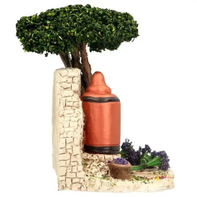 Décor pour santons de Provence Alambic avec arbre 18 x 10 cm