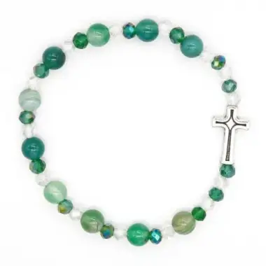 Bracelet sur élastique avec grains en pierre Jade + croix