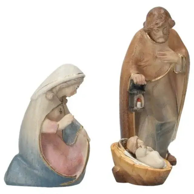 Sainte Famille : crèche de Noël en bois Pema 12 cm