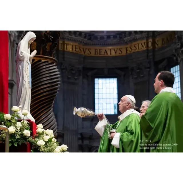 Statue Notre Dame de Banneux 135 cm polyester couleurs