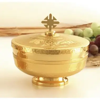 Ciboria H 13 cm diam Ouv. 16 Cm golden