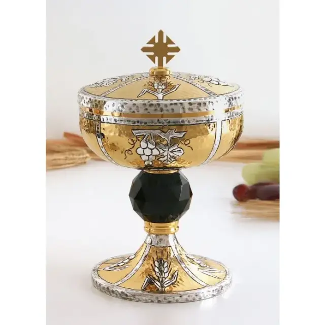 Ciboire H 22 cm diam Ouv. 12 Cm two tone