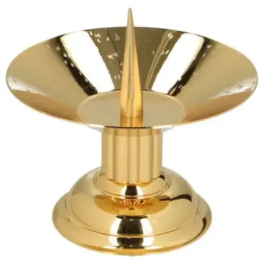 On the altar Candle holders Height 7.5 Cm