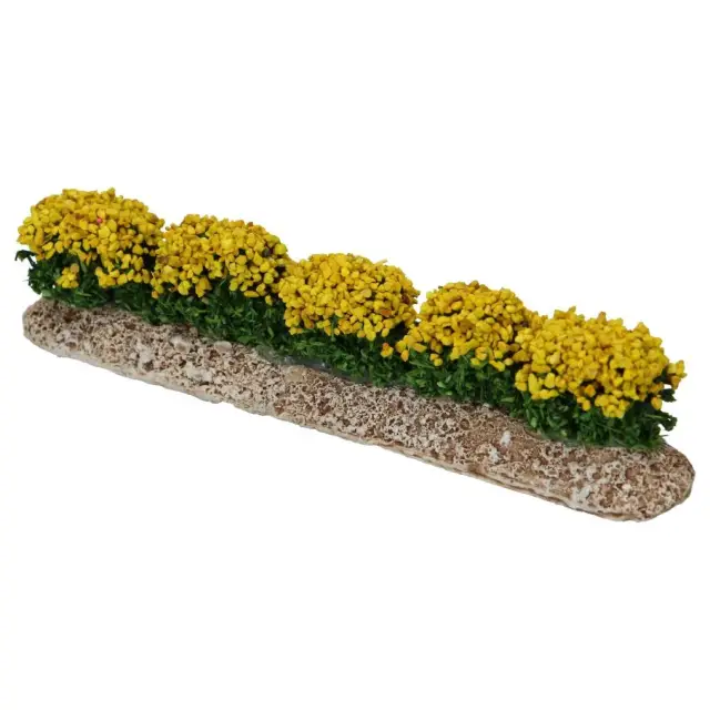 Décor pour santons de Provence Rangée de fleurs jaunes
