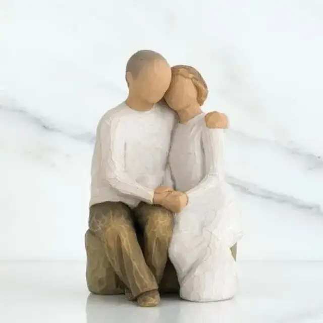 Statuette Willow Tree : Couple Assis 15 Cm - Anniversary