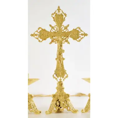 Croix Sur Base H 50 Cm Doré