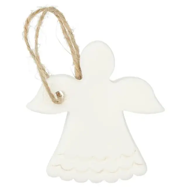 Ange à suspendre en porcelaine blanche 5.2 x 6 cm