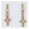 Boucles d'oreilles en plaqué or anneau avec croix et zircon