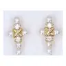 Boucles d'oreilles en plaqué or avec croix en perles synthétiques et zircons