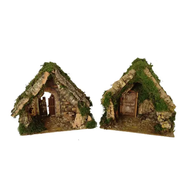 Light empty christmas stable for christmas characters 11 cm (25x14x22cm)