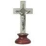 Sint-Benedictuskruis op voet 9.5 cm - Met verzilverd