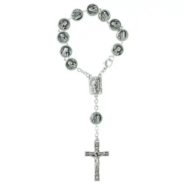 Rosary / Car apparition. Lourdes