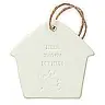 Hanging house in white porcelain with text "Heer zegen dit duis"