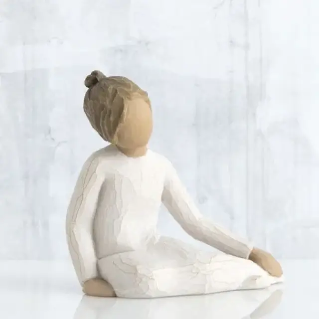 Statuette Willow Tree : Fille Assise 7.5 Cm - Thoughtful child