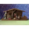 Kerstset : stal (42x25x18cm) met 10 figuren van 9 cm