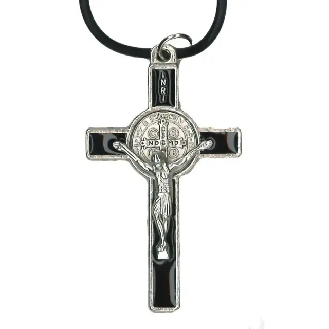 Kruis op koord H Benedictus 5.5 cm Email Zwart