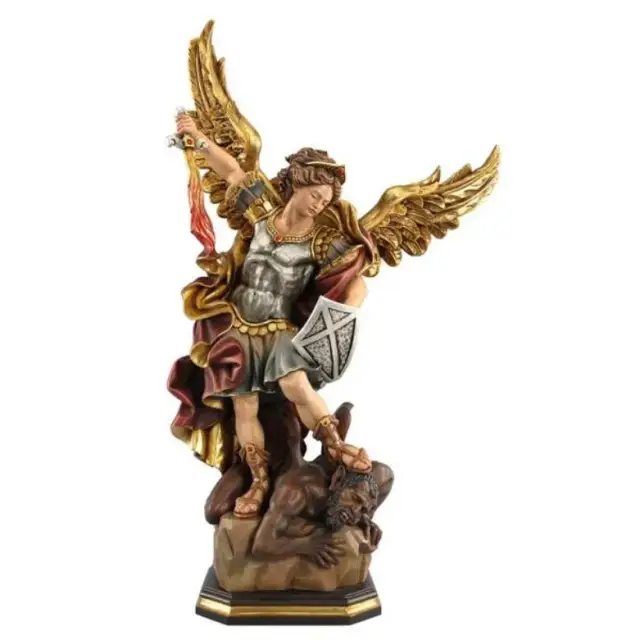 St Michael statue in wood 30 Cm Color