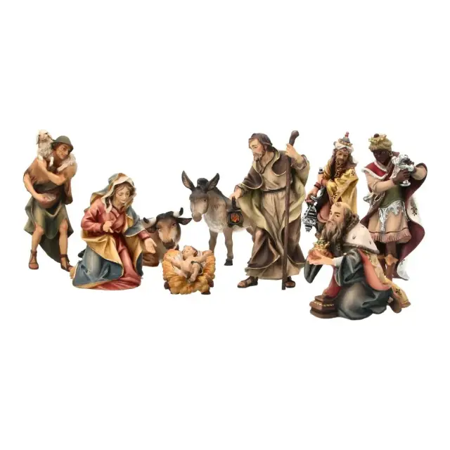 Crèche de Noël en bois Ulrich : coffret Tradition 9 personnages 15 cm